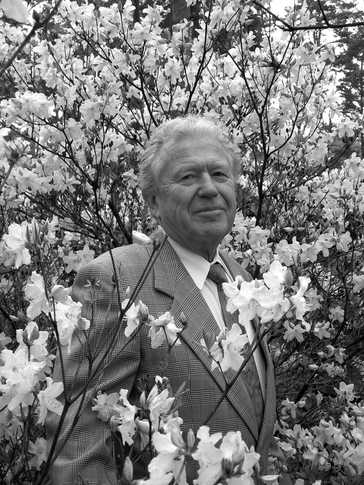 Prof. Rihards Kondratovičs (1932-2017)